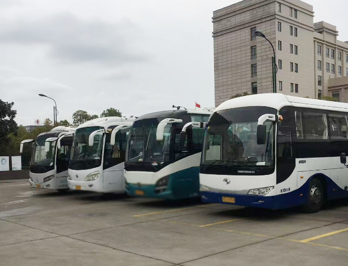 盐城市大巴车租赁电话